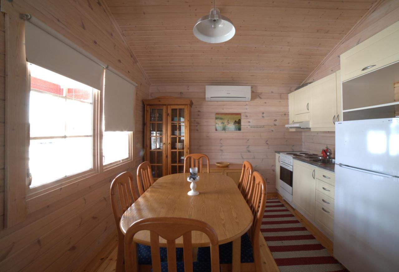Pukinsaaren Camping Kristinestad Exteriör bild